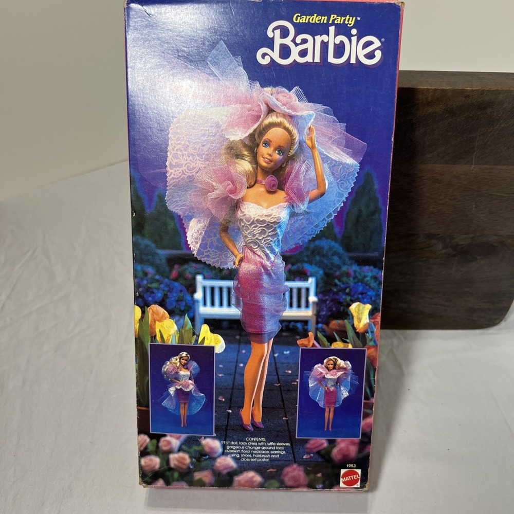 Vintage 1988 Mattel Garden Party Barbie Doll - Picture 4 of 5